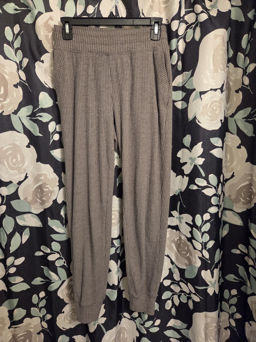 Ribbed Knit Katy Jogger Pant